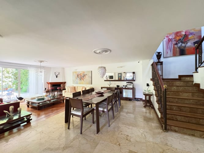 Casa de 4 alcobas en venta en El Poblado, Medellín, 360 m² · foto 2 de 21