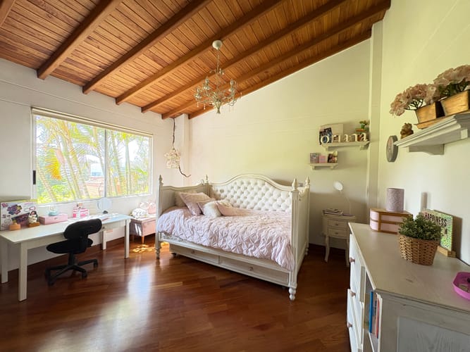Casa de 4 alcobas en venta en El Poblado, Medellín, 360 m² · foto 10 de 21
