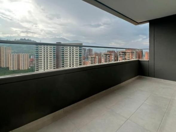 Apartamento de 2 alcobas en venta en Entreamigos, Sabaneta, 72 m² · foto 7 de 8