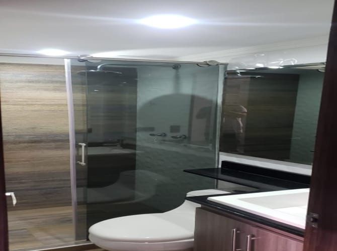 Apartamento de 3 alcobas en venta en Bucaros, Bello, 55 m² · foto 7 de 7