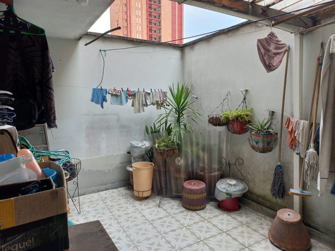 Casa de 13 alcobas en venta en Belén, Medellín, 198 m² · foto 12 de 15