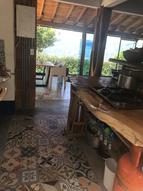 Casa de 4 alcobas en venta en Zarzal Curzao, Copacabana, 1300 m² · foto 3 de 20