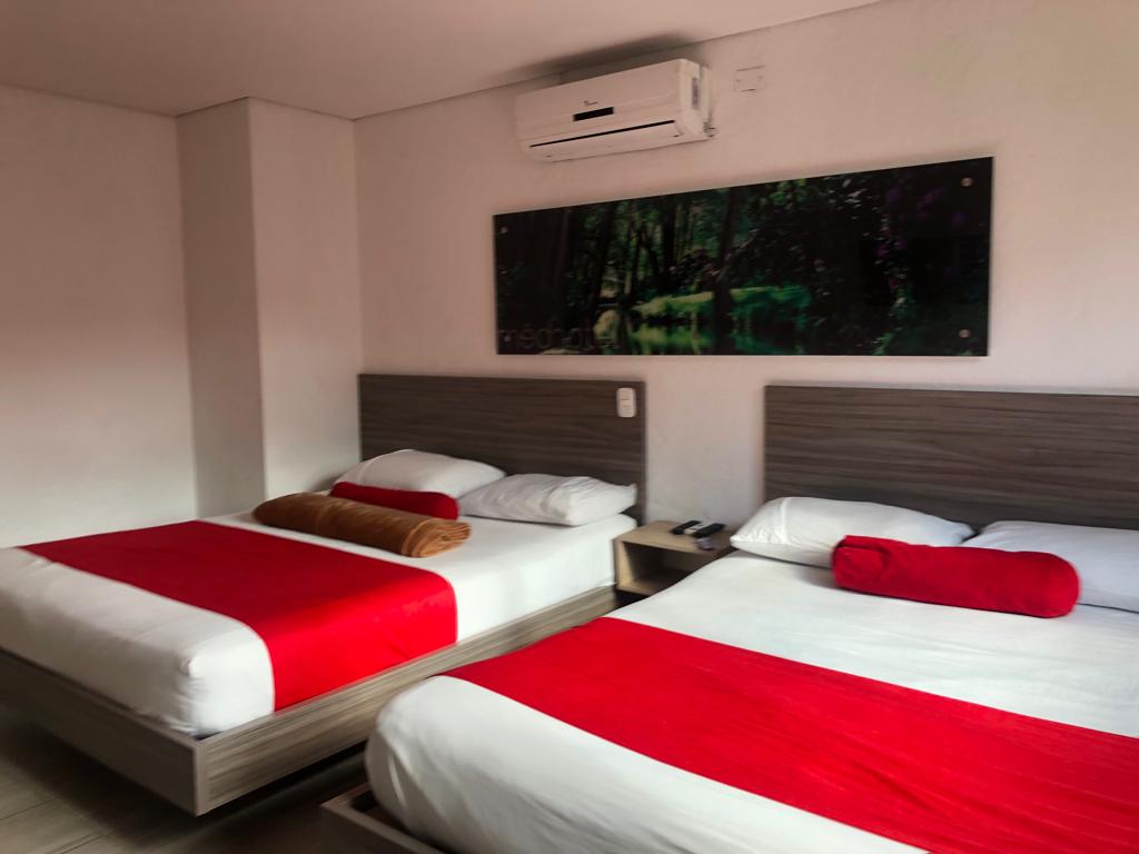 4BR Building in Bolivariana (175 m²) for Sale