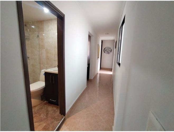 Casa de 6 alcobas en venta en Las Palmas, Medellín, 135 m² · foto 3 de 23