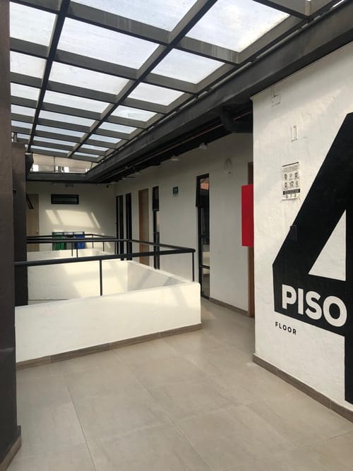 Edificio en venta en Bolivariana, Medellín, 175 m² · foto 20 de 24