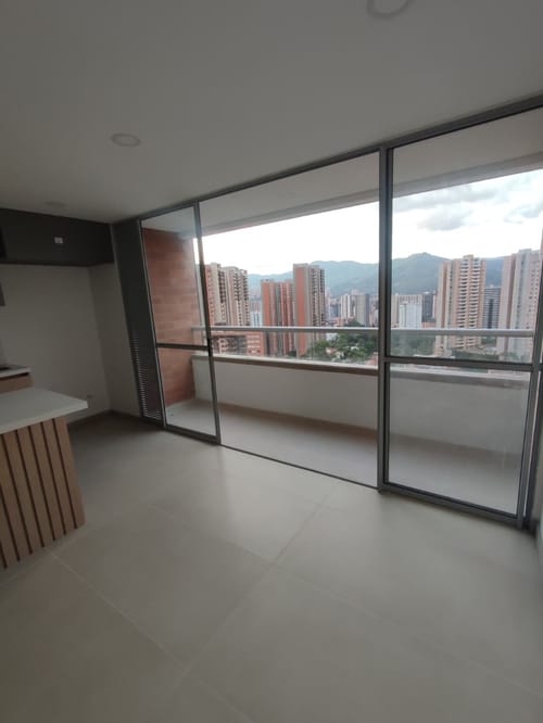 Apartamento de 2 alcobas en venta en Cañaveralejo, Sabaneta, 56 m² · foto 4 de 12