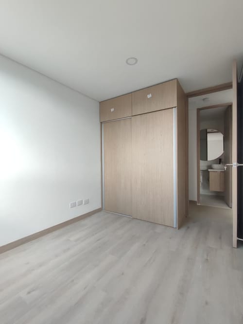 Apartamento de 2 alcobas en venta en Cañaveralejo, Sabaneta, 56 m² · foto 9 de 12