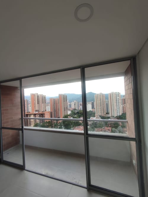 Apartamento de 2 alcobas en venta en Cañaveralejo, Sabaneta, 56 m² · foto 11 de 12
