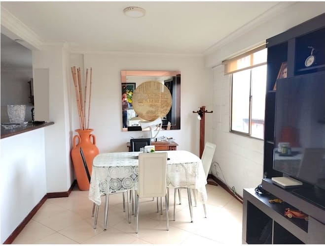 Apartamento de 2 alcobas en venta en Belén, Medellín, 90 m² · foto 5 de 13