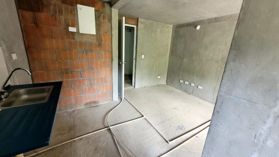 Apartamento de 2 alcobas en venta en El Porvenir, Rionegro, 52 m² · foto 3 de 17