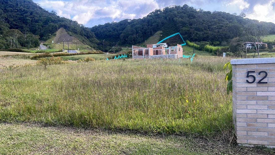 Lote en venta en El Tambo, La Ceja, 1383 m² · foto 5 de 5