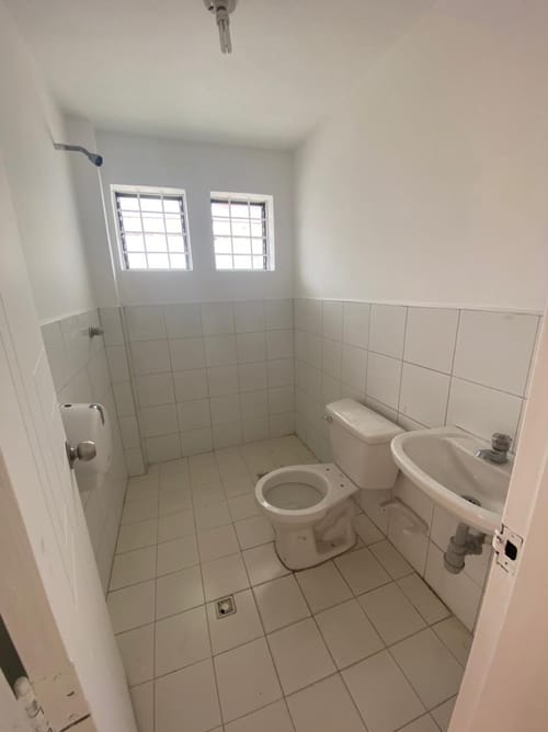 Local en venta en Laureles, Medellín, 229 m² · foto 3 de 5