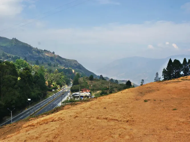 Lote en venta en Alto De La Virgen, Guarne, 36000 m² · foto 14 de 24