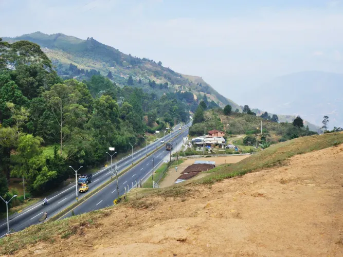 Lote en venta en Alto De La Virgen, Guarne, 36000 m² · foto 17 de 24