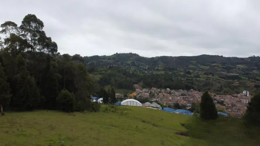 Lote en venta en Guarne, 21000 m² · foto 3 de 14