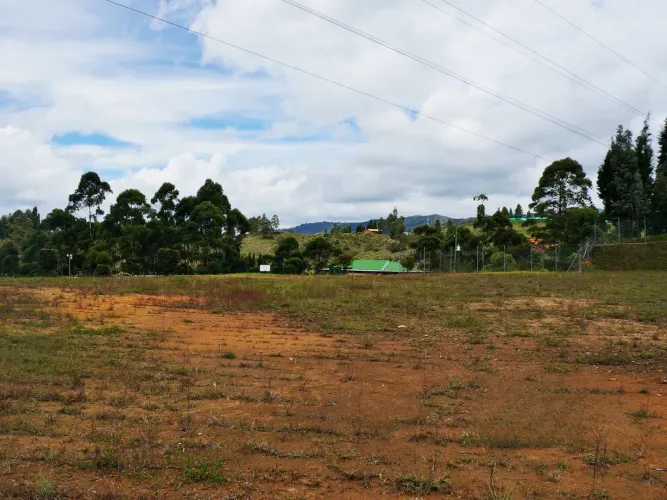 Lote en venta en El Porvenir, Rionegro, 2157 m² · foto 6 de 15