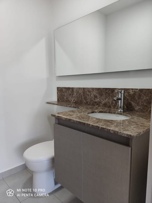 Oficina en venta en Laureles, Medellín, 37 m² · foto 3 de 13