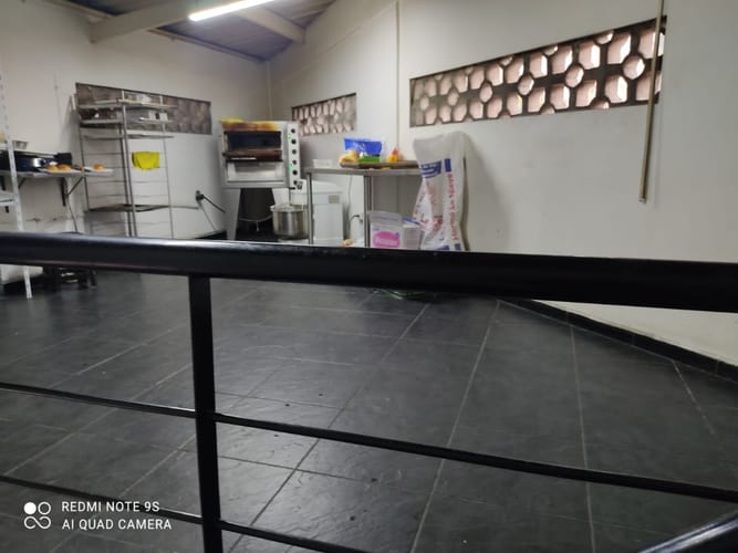Local en venta en Ditaires, Itagüí, 58 m² · foto 2 de 13