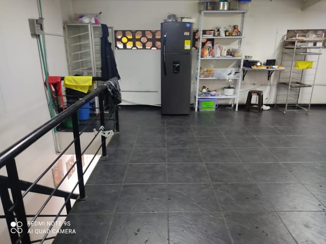 Local en venta en Ditaires, Itagüí, 58 m² · foto 4 de 13