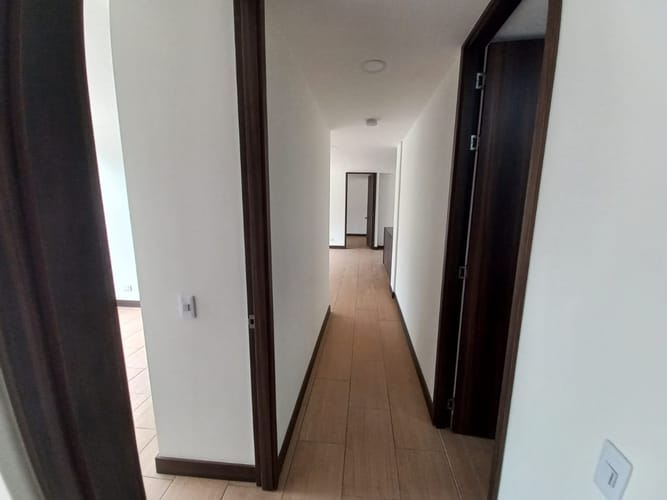 Apartamento de 3 alcobas en venta en El Retiro, 114 m² · foto 4 de 17