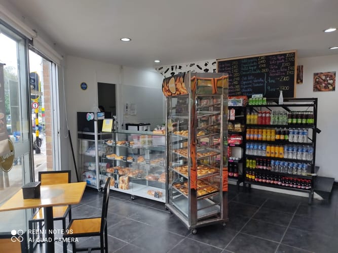 Local en venta en Ditaires, Itagüí, 58 m² · foto 7 de 13