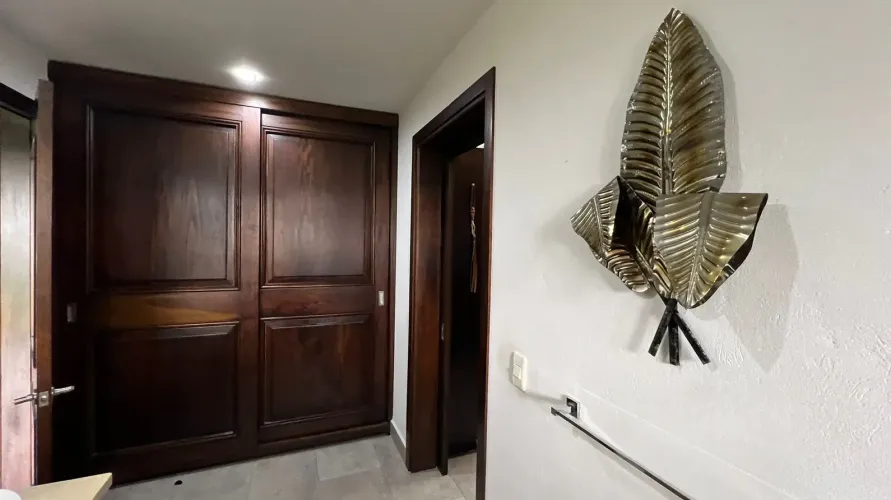 Casa de 5 alcobas en venta en La Mosquita, Guarne, 500 m² · foto 4 de 24