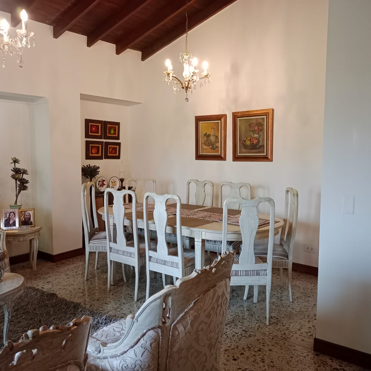 Apartamento en venta en Laureles, Medellín · foto 2 de 23