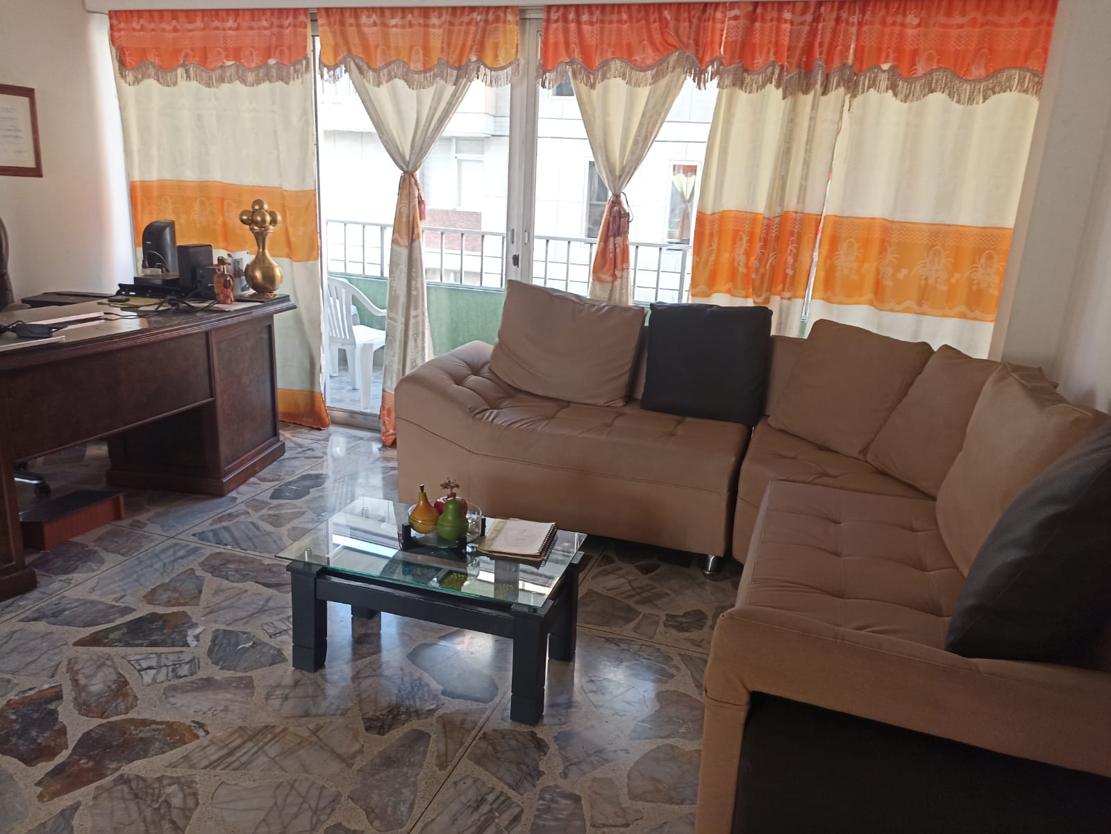 Apartamento en venta en La Candelaria, Medellín · foto 2 de 20