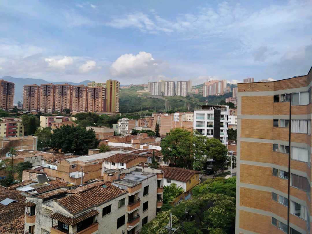 Apartamento en venta en El Poblado, Medellín · foto 17 de 17