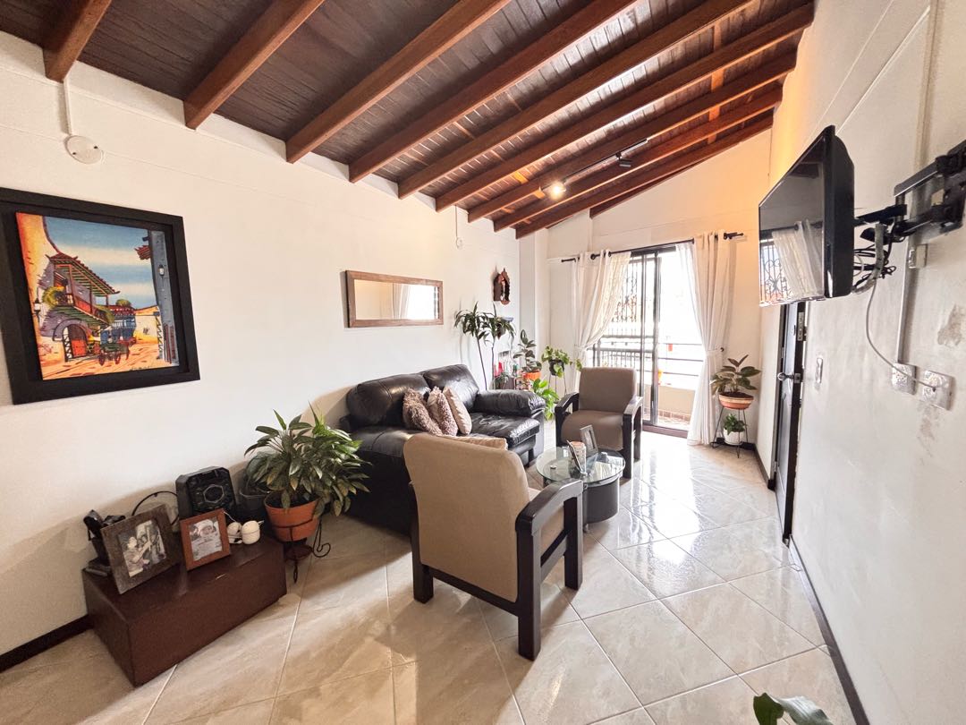 Apartamento en venta en La Independencia, Itagüí · foto 5 de 15
