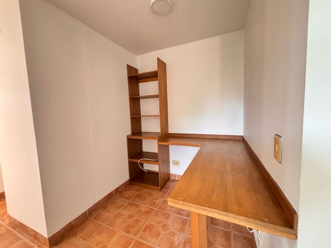 Apartamento de 3 alcobas en venta en Las Lomitas, Sabaneta, 93 m² · foto 9 de 18