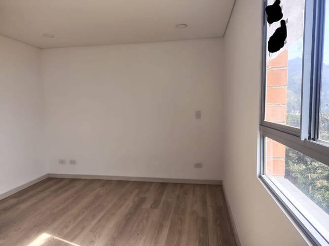 Apartamento en venta en Zona Industrial No. 2, Itagüí · foto 11 de 17