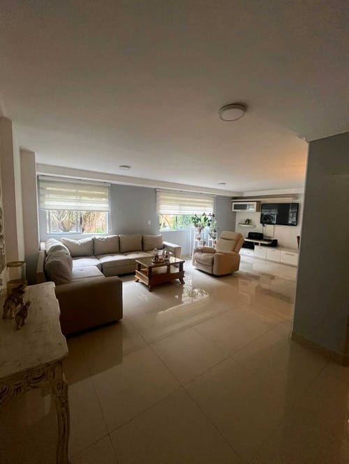 Apartamento en venta en Laureles, Medellín · foto 2 de 20