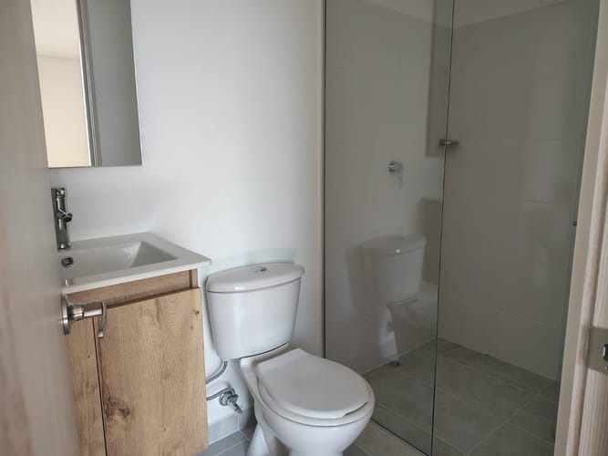 Apartamento en venta en Zona Industrial No. 2, Itagüí · foto 13 de 17
