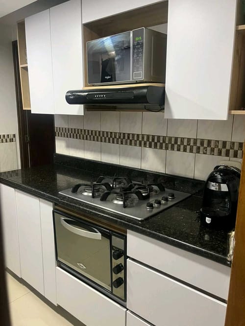 Apartamento en venta en Laureles, Medellín · foto 8 de 20