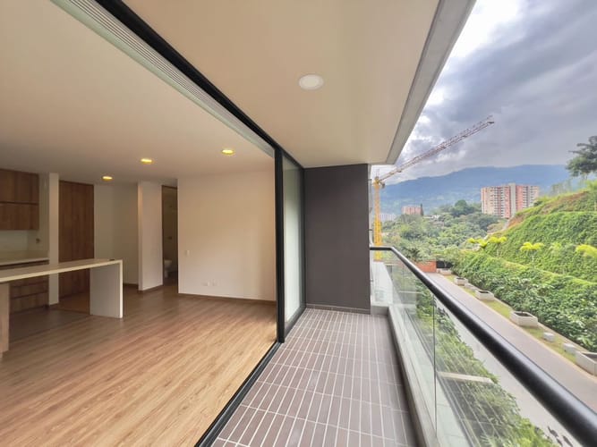 Apartamento de 2 alcobas en venta en Cabecera San Antonio De Prado, Medellín, 67 m² · foto 3 de 24