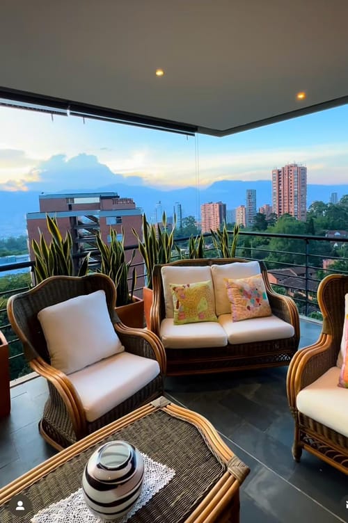 Apartamento de 4 alcobas en venta en Belén, Medellín, 267 m² · foto 4 de 14