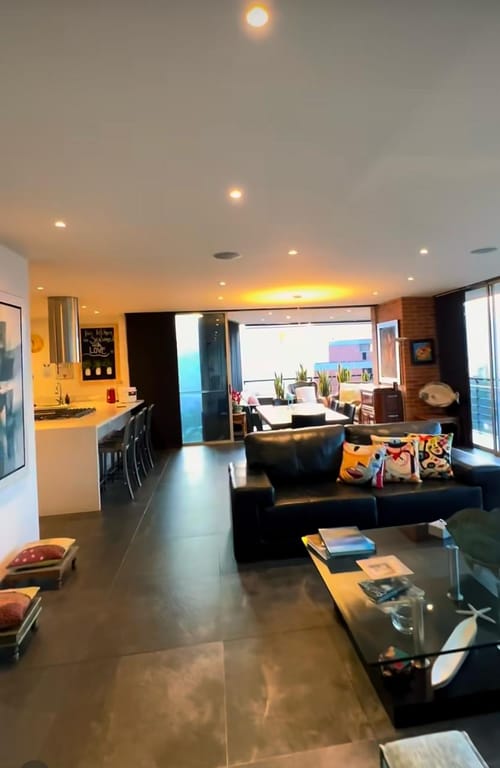Apartamento de 4 alcobas en venta en Belén, Medellín, 267 m² · foto 9 de 14