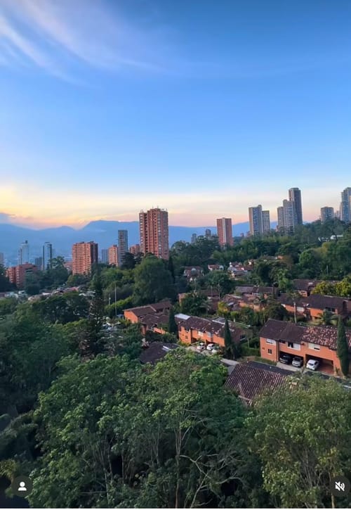 Apartamento de 4 alcobas en venta en Belén, Medellín, 267 m² · foto 14 de 14