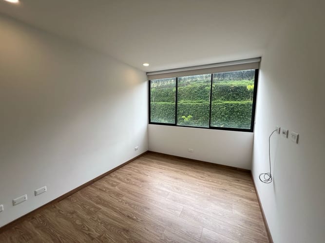 Apartamento de 2 alcobas en venta en Cabecera San Antonio De Prado, Medellín, 67 m² · foto 18 de 24