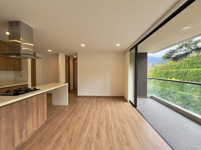 Apartamento de 2 alcobas en venta en Cabecera San Antonio De Prado, Medellín, 67 m² · foto 19 de 24