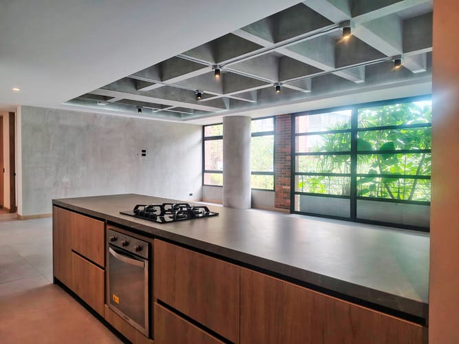 Apartamento de 4 alcobas en venta en El Diamante No. 2, Medellín, 202 m² · foto 4 de 20