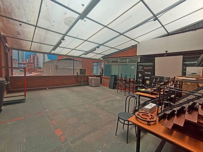 Oficina en venta en Villa Nueva, Medellín, 1000 m² · foto 20 de 20