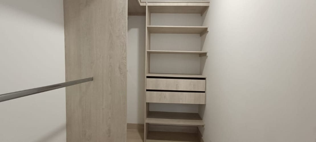Apartamento de 2 alcobas en venta en Las Lomitas, Sabaneta, 85 m² · foto 8 de 13