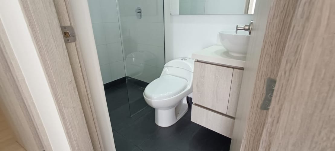 Apartamento de 2 alcobas en venta en Las Lomitas, Sabaneta, 85 m² · foto 13 de 13
