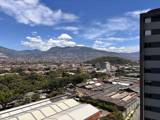 Apartamento en venta en La Candelaria, Medellín · foto 9 de 24