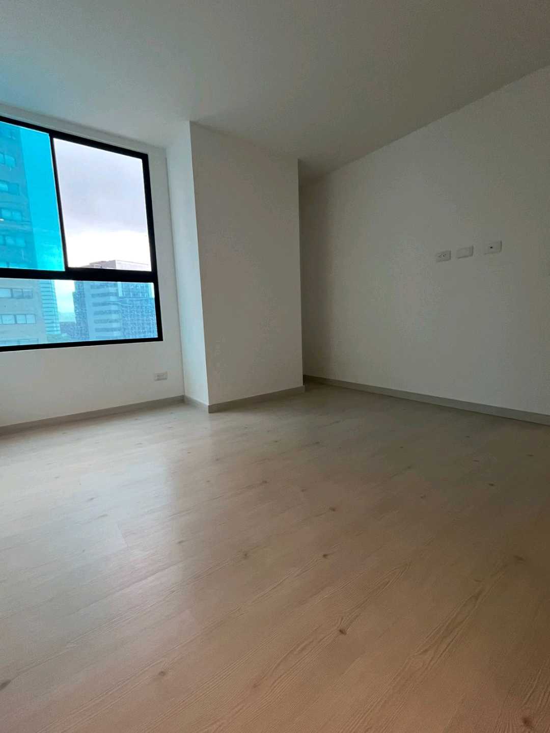 Apartamento en venta en El Poblado, Medellín · foto 5 de 8
