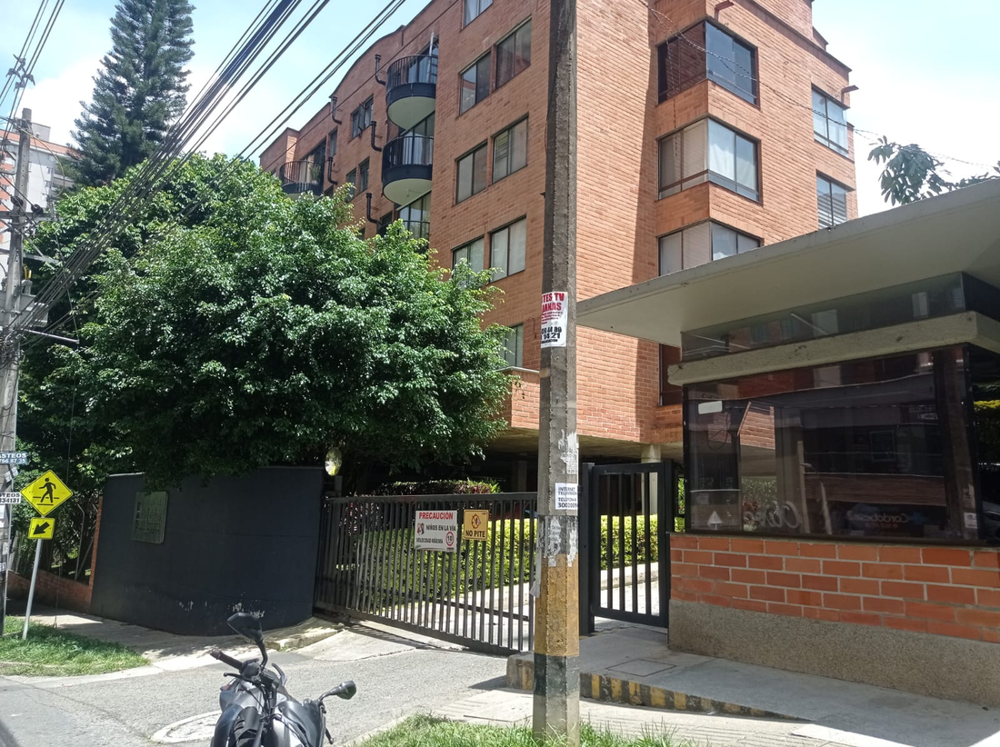 Apartamento en venta en Suramérica, Itagüí · foto 24 de 24