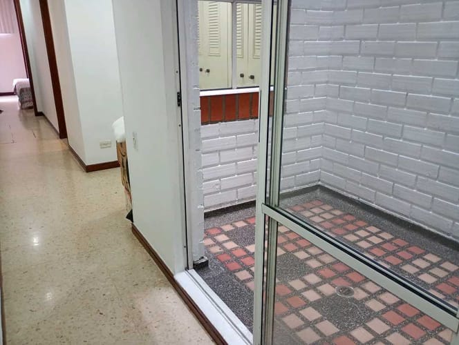 Apartamento en venta en Laureles, Medellín · foto 12 de 22