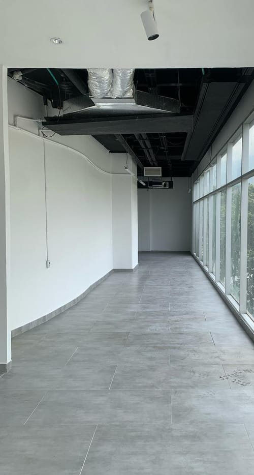 Local en venta en Guayaquil, Medellín, 154 m² · foto 2 de 7